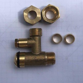 Restrictor elbow with Pressure Test Point for 8mm Tube